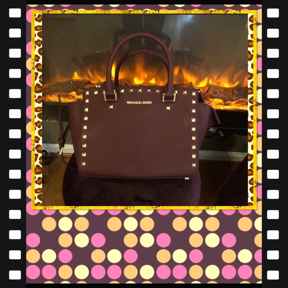 Michael Kors Handbags - ☘️Michael Kors Selma Stud Saffiano Leather Satchel